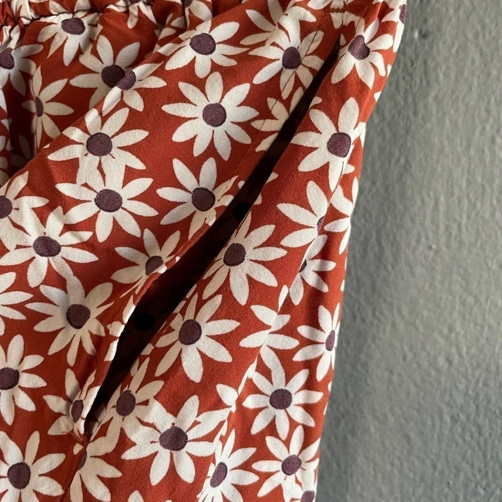 Madewell paperbag waist button down floral print flowy mini skirt. Size X-Small